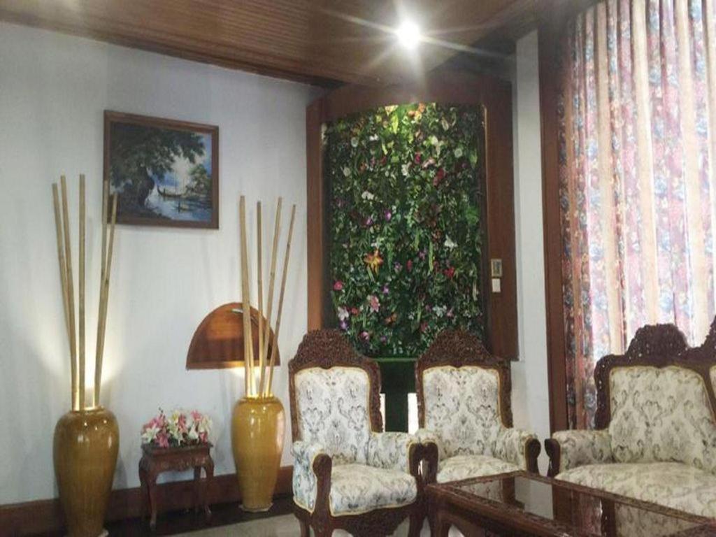 Excel Palace Hotel Yangon Eksteriør bilde