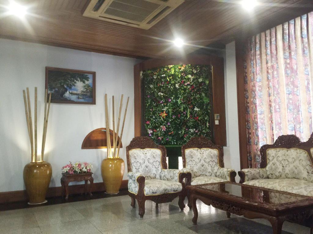 Excel Palace Hotel Yangon Eksteriør bilde