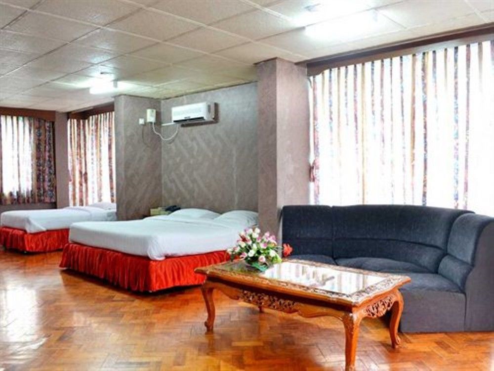 Excel Palace Hotel Yangon Eksteriør bilde